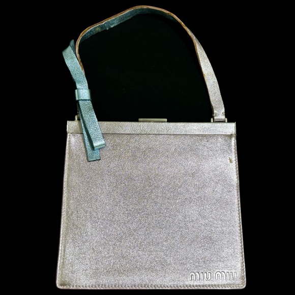 Vintage Miu Miu
vintage miu miu ss2000 bag - Picture 3 of 8